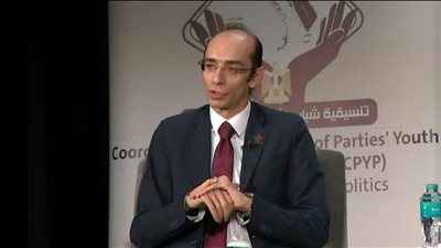 محمد عبد العزيز في ندوة التنسيقية: مصر اتخذت خطوات عديدة وأصدرت تشريعات تدعم حقوق الإنسان