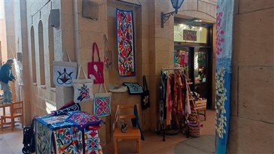 محافظة القاهرة تنظم معرضا للحرف التراثية بالفسطاط