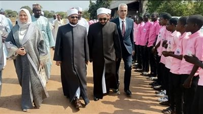 أمين «البحوث الإسلامية» ومستشار شئون الوافدين يفتتحان مركزًا لتعليم العربية بتشاد 