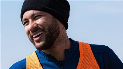 نيمار يعود لتدريبات الهلال السعودي 