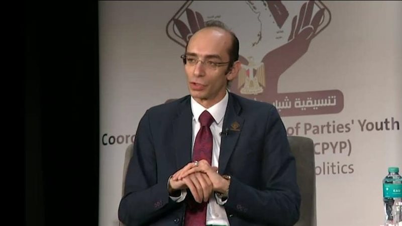 محمد عبدالعزيز 