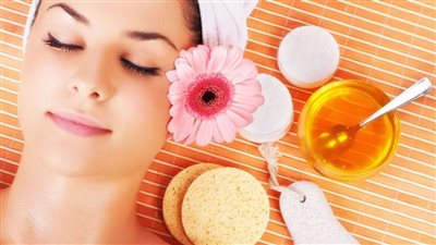 تمنحك النضارة والحيوية، 4 فيتامينات تحتاجها بشرتك خلال الشتاء