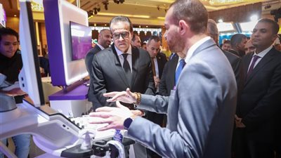 وزير الصحة يطلق مشروع الأرشفة المركزية للأشعة والتنفيذ في 70 مستشفى يناير المقبل