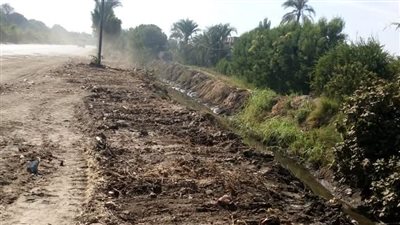 بدء توسعة طريق ميدان الصيادين في الزينية شمال الأقصر (صور)