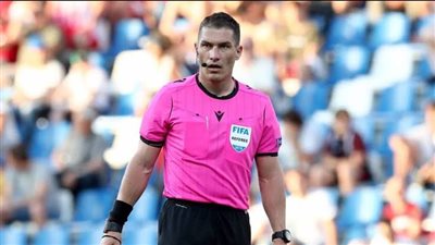  صافرة رومانية تدير مباراة قطر والإمارات في خليجي 26 