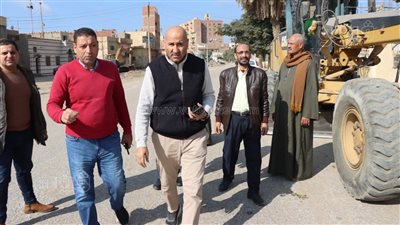 سكرتير بني سويف يتفقد حالة النظافة ورفع الإشغالات بمركزي ناصر وإهناسيا