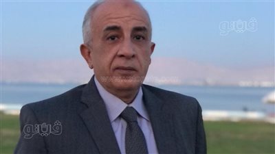  السيرة الذاتية لـ أحمد وزيري سكرتير عام الأقصر الجديد 