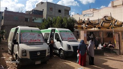 إطلاق قافلة طبية بدمياط تردد عليها 1272 مواطنا تلقوا خدمات الكشف والعلاج بالمجان (صور) 