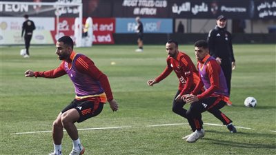 بدون راحة، الأهلي يبدأ تدريباته استعدادًا لمواجهة إنبي في الدوري الممتاز