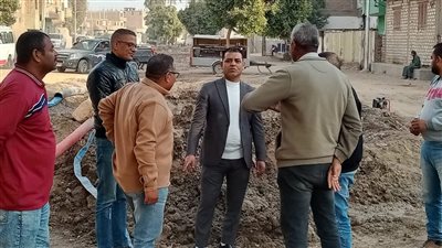 رئيس مركز البياضية في الأقصر يتابع المشروعات الخدمية (صور)