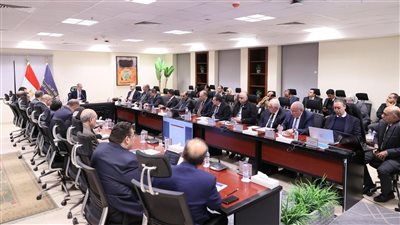 وزير الاتصالات يناقش مشروعات الإستراتيجية الوطنية للأمن السيبراني