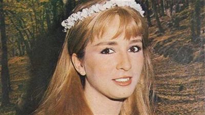 اختار اسمها العندليب، قمر الزمان نجلاء فتحي في عيد ميلادها