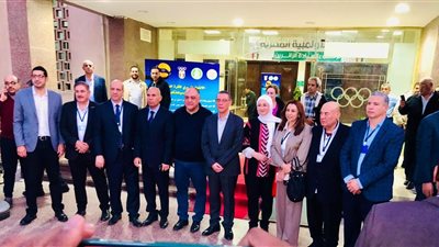 الكرة الطائرة، مدير فني أجنبي لمنتخب الرجال ومصري للسيدات