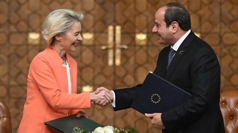 الرئيس السيسي وفون