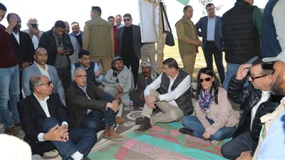 وزير الزراعة يوجه بعمل 1000 مدرسة حقلية خلال 5 أشهر لدعم المزارعين