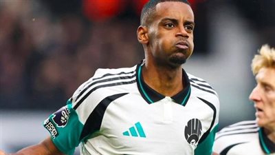 نيوكاسل يكتسح إيبسوتش تاون برباعية في الدوري الإنجليزي