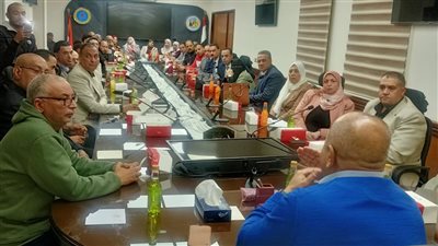 رئيس شركة كهرباء القناة: ضرورة تنشيط التحصيل ومكافحة سرقة الكهرباء بالشرقية