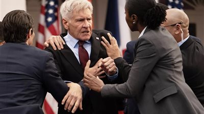 أول صور لـ هاريسون فورد من فيلم 