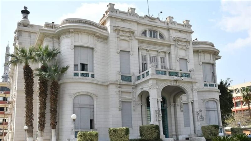 جامعة عين شمس، فيتو