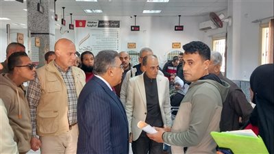 محافظ الدقهلية يتفقد جمصة ويوجه بإنهاء إجراءات مخبز الشيخ زايد 