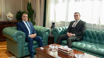 وزير الإنتاج الحربي: حياة كريمة تمس المواطن مباشرة وتحسن حالته المعيشية 