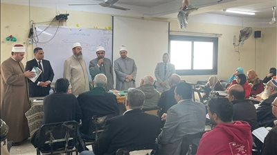 مدير الجامع الأزهر يتفقد سير الدراسة برواق العلوم الشرعية بالإسكندرية