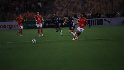 دوري أبطال أفريقيا، الأهلي يتعادل مع شباب بلوزداد 1-1 في الشوط الأول (صور)