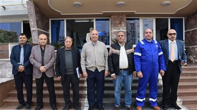 رئيس هيئة البترول يتفقد شركة القاهرة للتكرير والمنطقة الجغرافية بمسطرد 