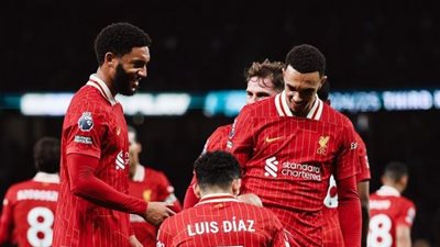 الدوري الإنجليزي، ليفربول يتقدم بثلاثية على حساب توتنهام بالشوط الأول (صور) 