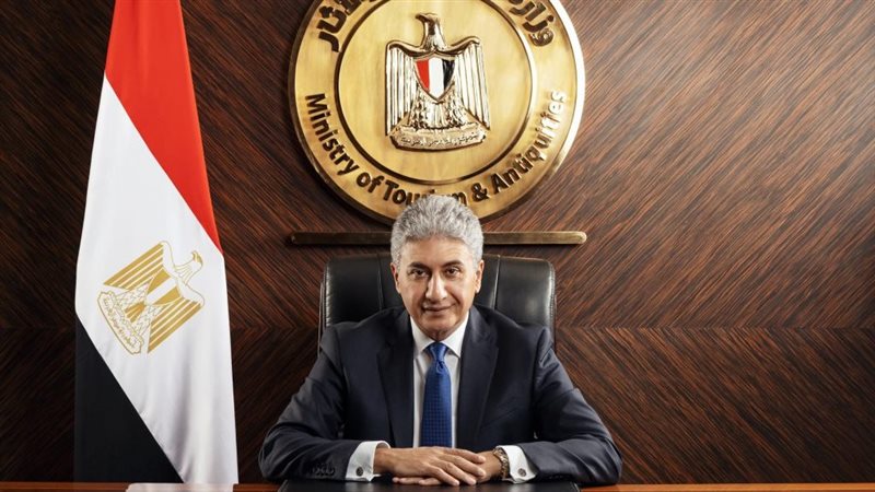 شريف فتحي وزير السياحة