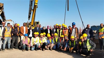 وزير العمل: استخراج شهادات مزاولة حرفة بالمجان في مشروع المونوريل