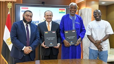 المقاولون العرب توقع عقد إنشاء مسجد 