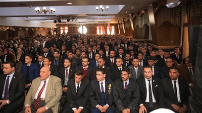 نقيب المحامين يشهد جلسة حلف اليمين القانونية للأعضاء الجدد (صور) 