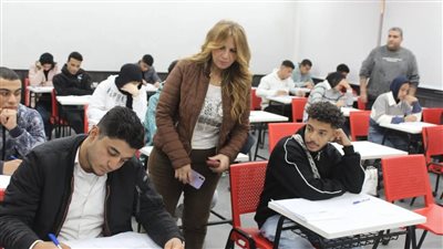 انطلاق امتحانات الفصل الدراسي الأول بكلية الآداب