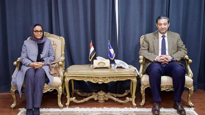 محافظ دمياط يبحث مع نائب مفوضية اللاجئين تعزيز التعاون خلال الفترة المقبلة