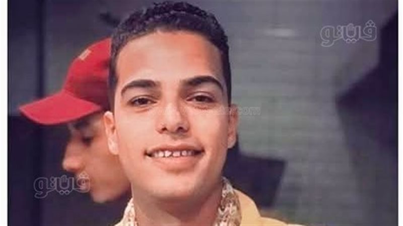 مصرع شاب تحت عجلات