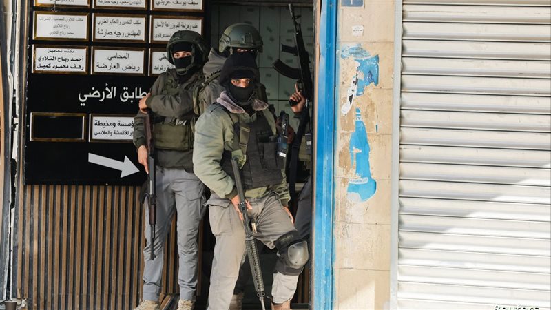 اشتباكات عنيفة بين