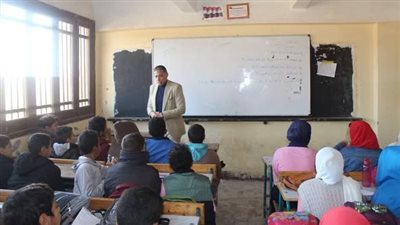 تحويل مديري مدرستين بالجيزة للتحقيق لتقصيرهما في عملهما
