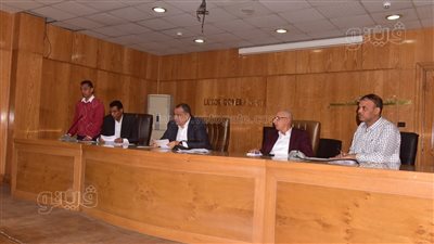 في أول أيام عمله، السكرتير العام لمحافظة الأقصر يعقد لقاء اليوم المفتوح (صور)