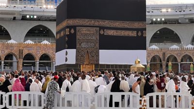 شاهد، لحظة إجراء قرعة الحج السياحي