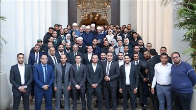 شيخ الأزهر يتفقَّد المقر الرئيسي لبيت الزكاة ويوصِّي بتقديم أفضل الخدمات 