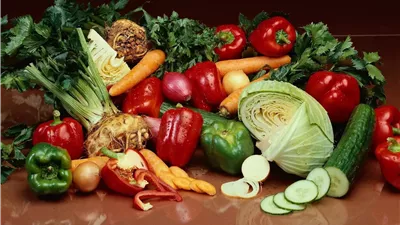 أسعار الخضروات اليوم، انخفاض البطاطس وارتفاع الكوسة والخيار في سوق العبور