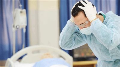 أستاذ بجامعة هارفارد: مصر ستصبح أول دولة في العالم بلا أطباء