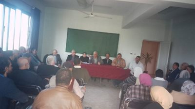 مسئولو زراعة الشرقية يتفقدون محطة الطاقة الشمسية ببلبيس