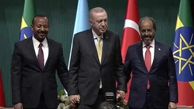 آبي أحمد ينقض وعد أنقرة، قوات إثيوبية تنفذ هجوما واسعا على مواقع عسكرية في الصومال