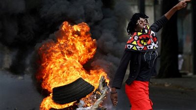 قتلى بالعشرات في موزمبيق بعد أعمال شغب متعلقة بالانتخابات (فيديو)