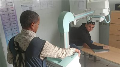 توفير 5 عيادات في قافلة طبية مجانية بإيتاي البارود بالبحيرة