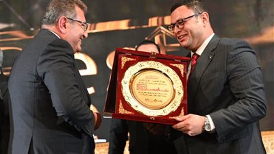 وزير الإسكان يُشارك في حفل التكريم الخاص بحصاد القطاع العقاري المصري