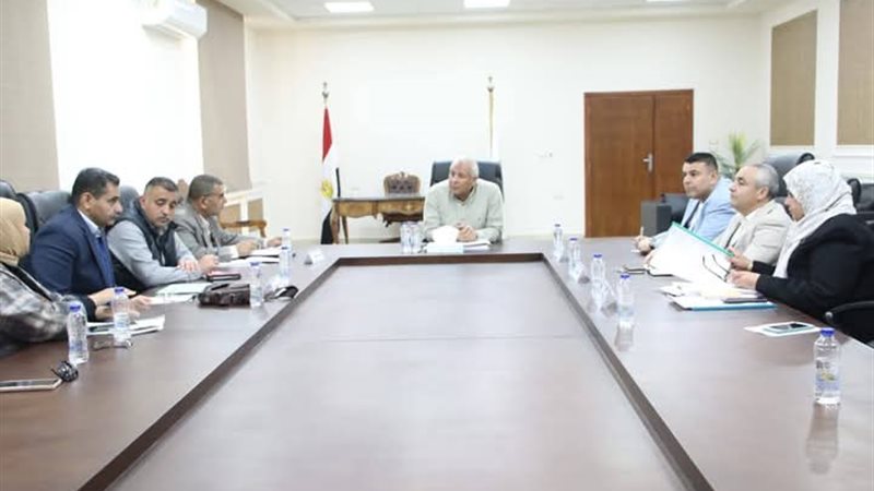 الوادي الجديد، ڤيتو
