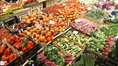 أسعار الخضار اليوم، ارتفاع البطاطس وانخفاض الطماطم في سوق العبور